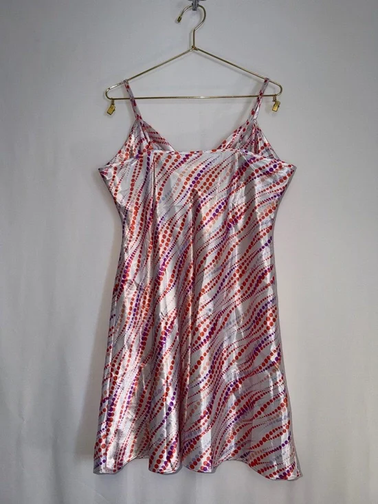 Gorgeous Satin Slip in Pink, Red & Purple Dot Wave Print - Picture 3 of 3